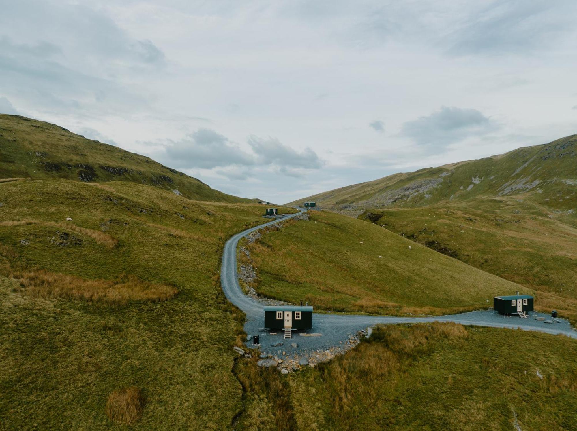 Hotel Barlwyd Glamping à Blaenau Ffestiniog Extérieur photo